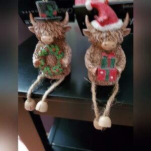 NWT HOBBY LOBBY HIGHLAND COW CHRISTMAS ORNAMENTS. SET OF 2